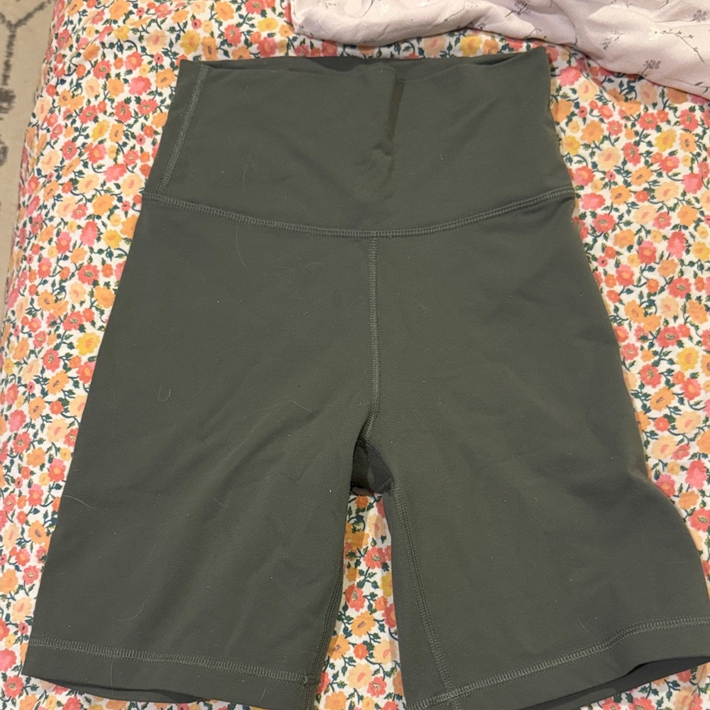 Aritzia TNA High-Waisted Olive Green Women's Biker Shorts